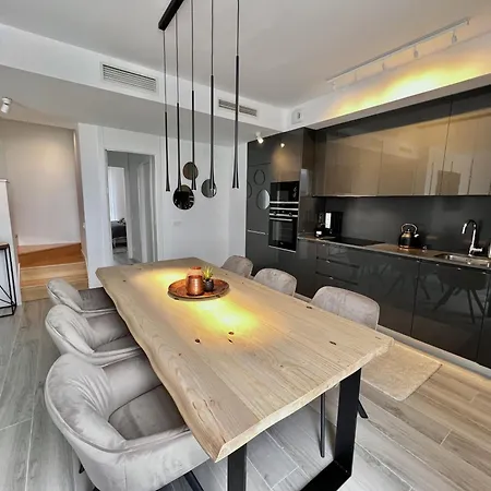 42 - Penthouse A Cancelada Appartamento Estepona