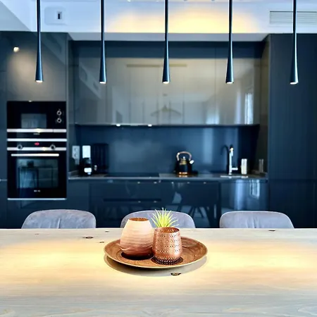 42 - Penthouse A Cancelada Appartement