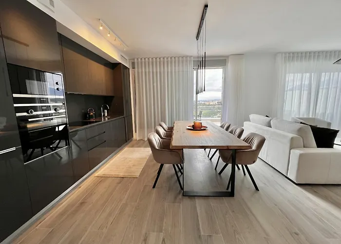 42 - Penthouse A Cancelada 아파트