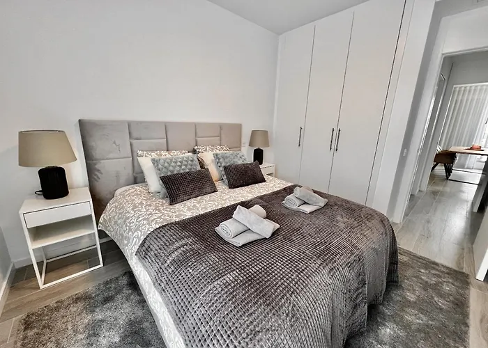 42 - Penthouse A Cancelada * Estepona